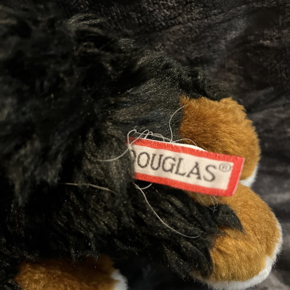 Douglas Cuddle Toys Stevie The Bernese Mountain Dog 10" Stuffed Plush #1710 - Picture 5 of 7